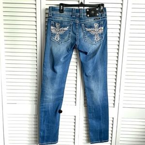 Miss Me Low Rise Skinny Stretchy Studded Jeans 28